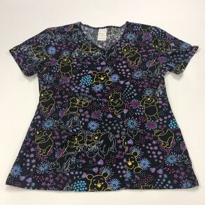 Disney Pooh Tigger short sleeve scrubs black and brights print Small